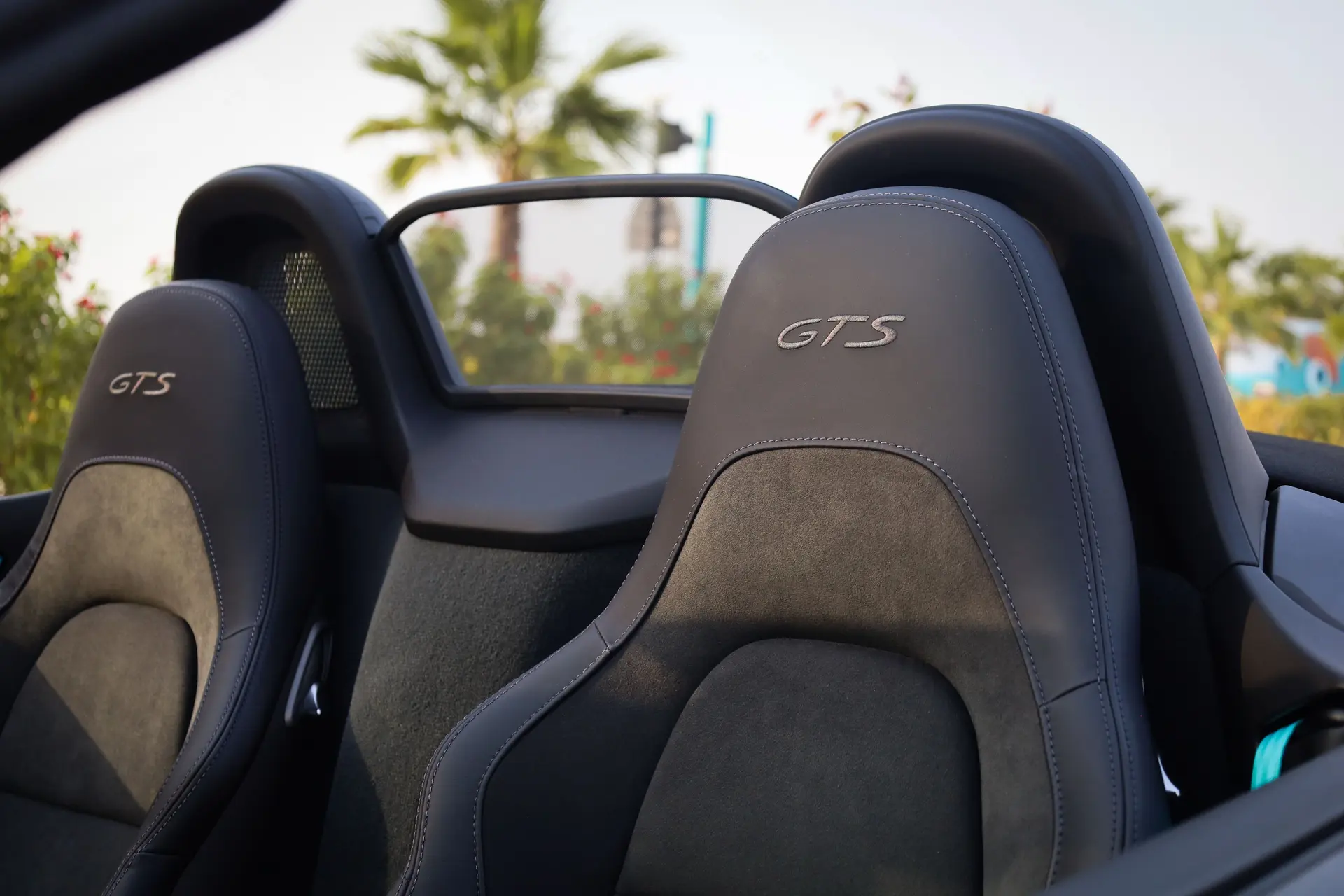 Porsche Boxster Car Hire Dubai