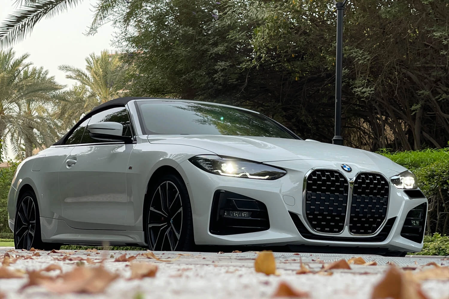 BMW 420i Cabrio in Dubai