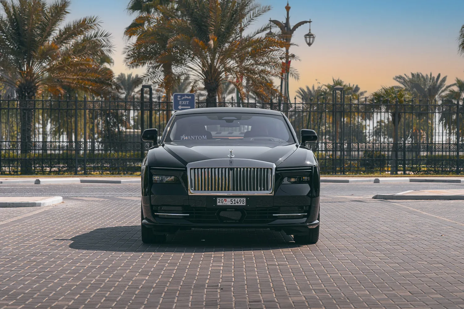 Rolls Royce Spectre Rent Dubai