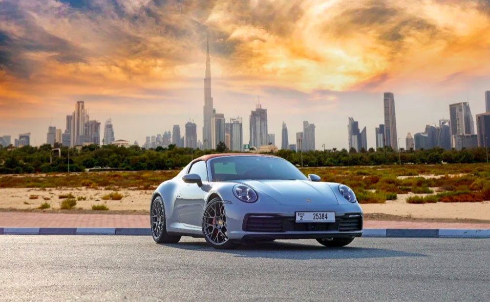 Porsche 911 Targa 4s Rental Dubai