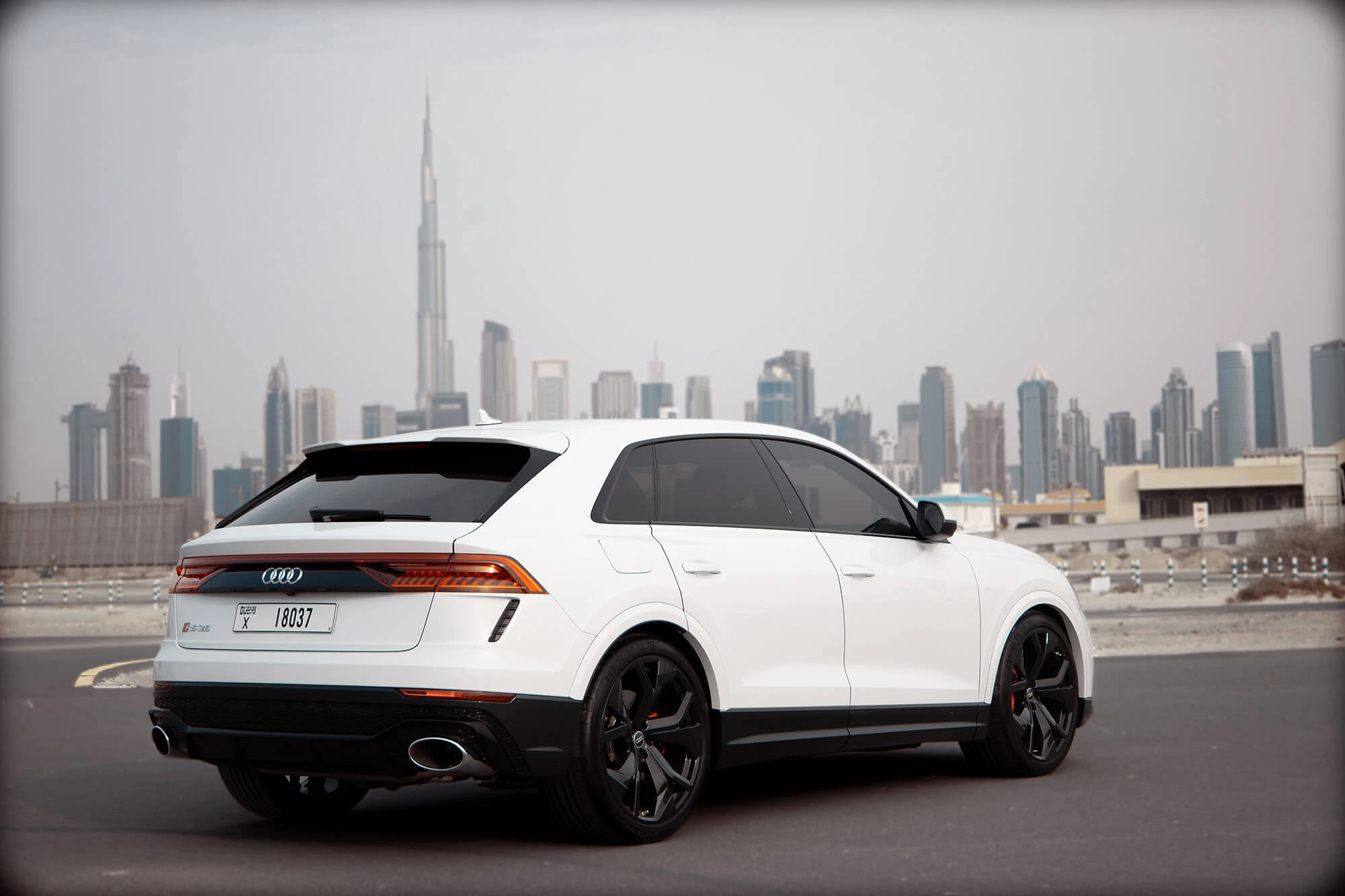 Audi RSQ8 Dubai Car Hire