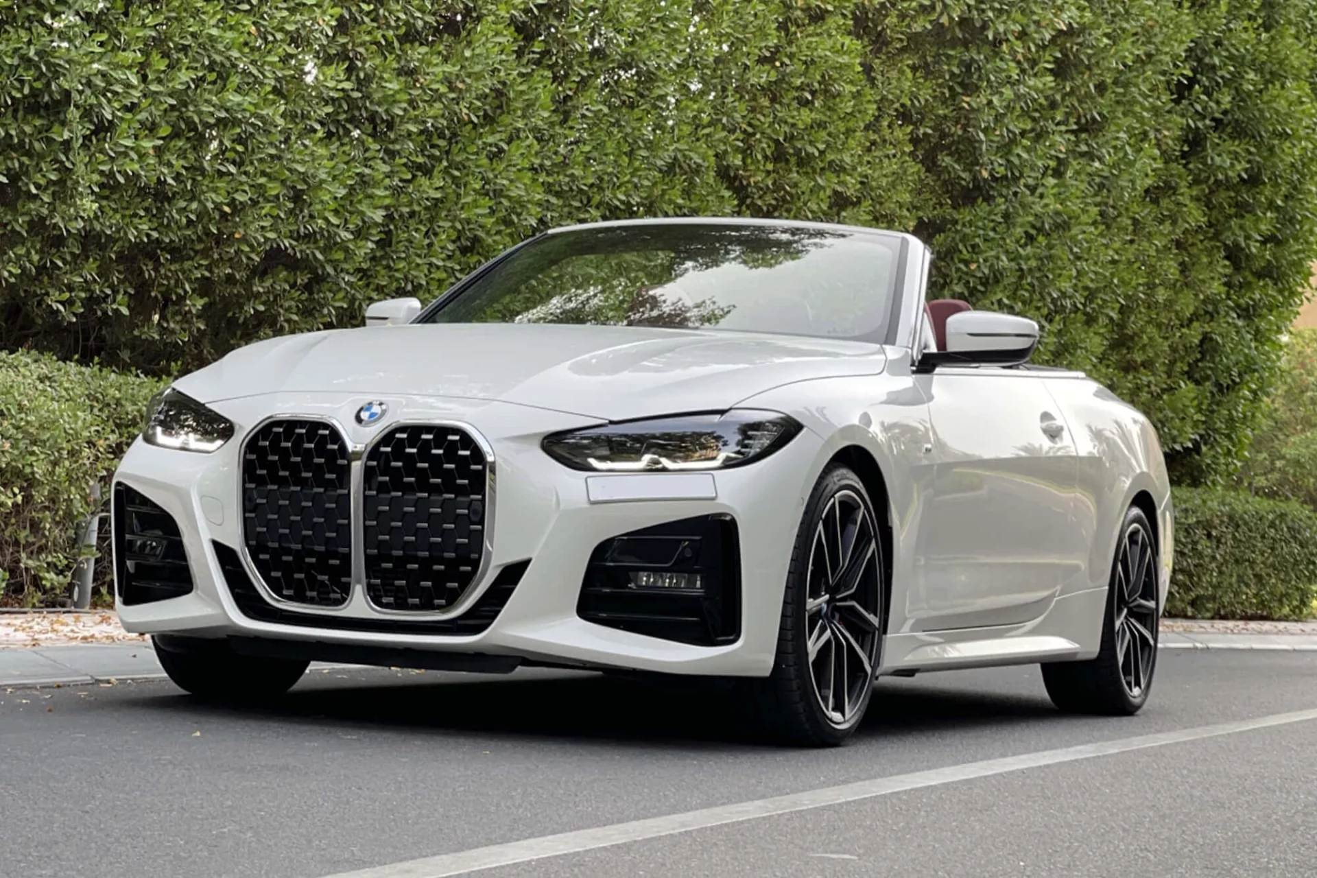 BMW 420i Cabrio Rental Dubai