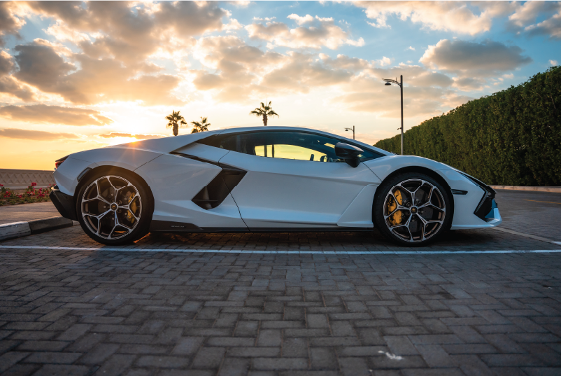 Lamborghini Revuelto in Dubai