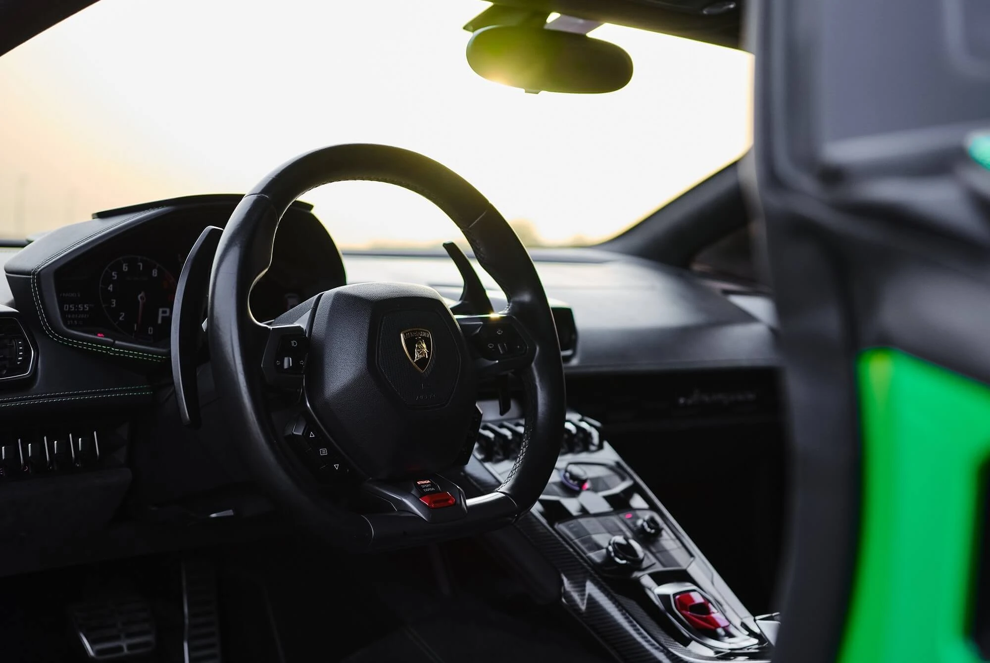 Lamborghini Huracan in Business Bay