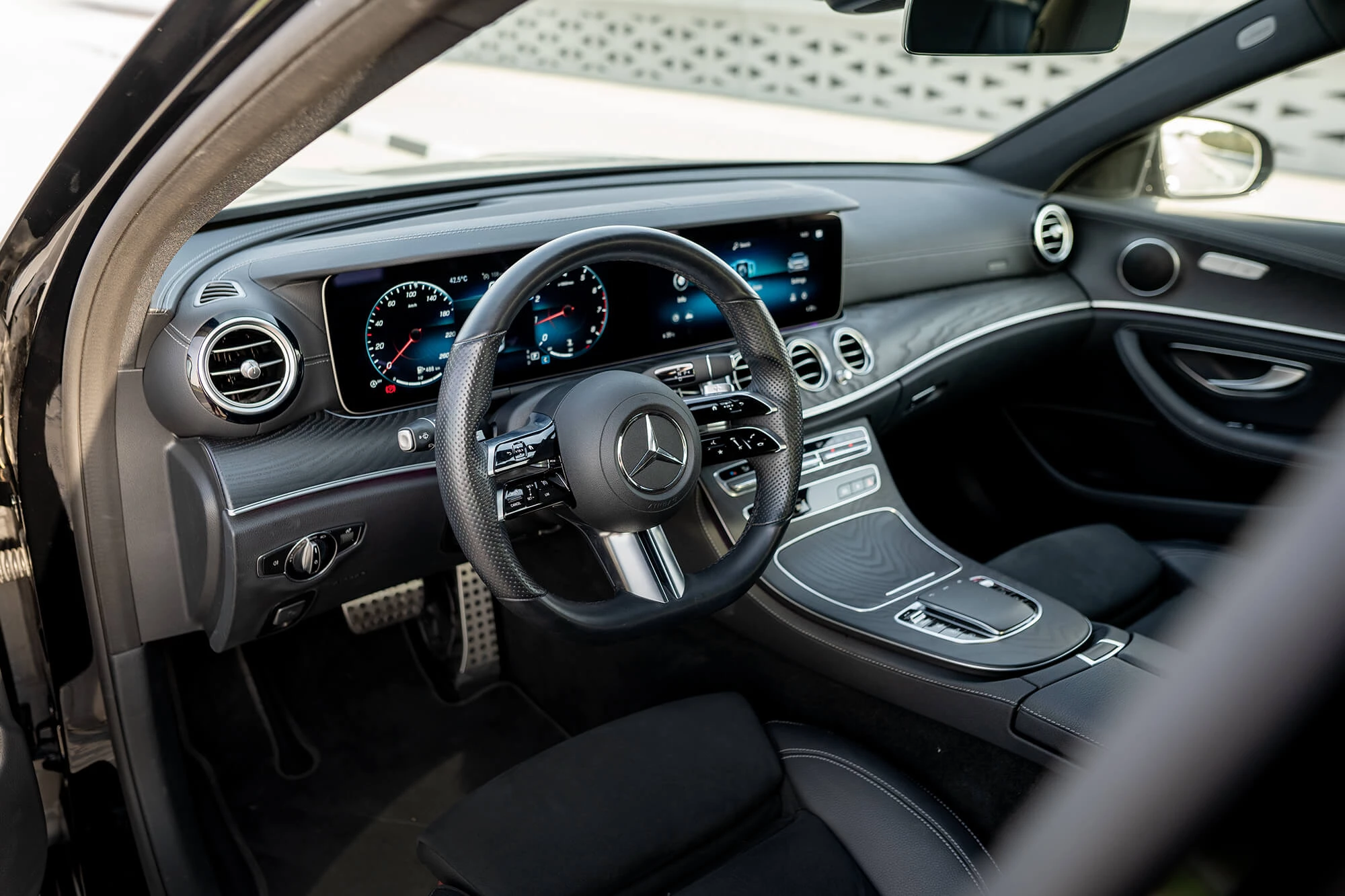 Mercedes E300 Car Hire Dubai