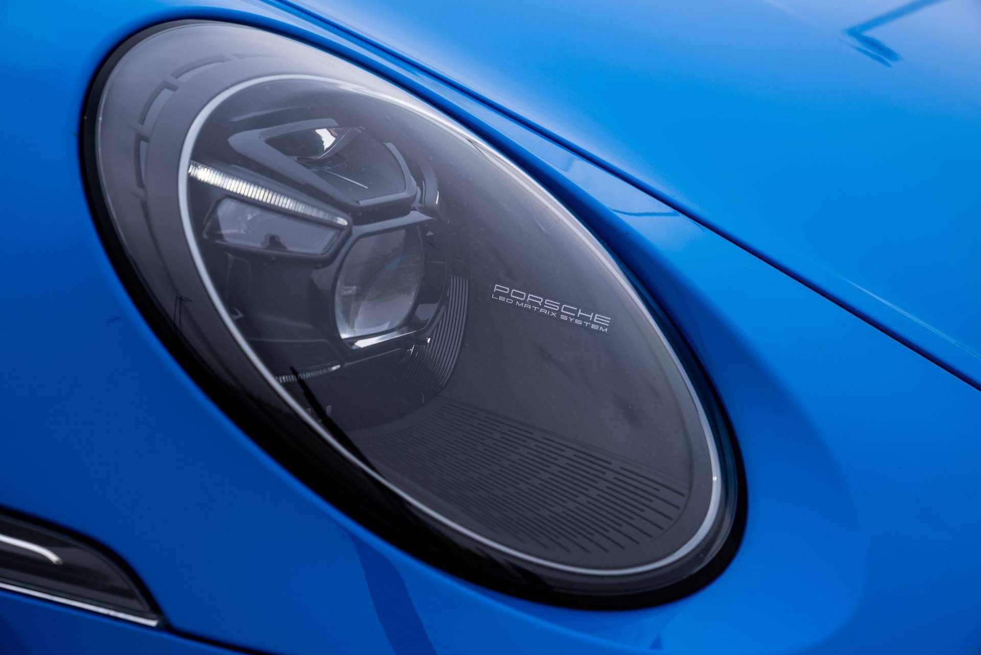 Porsche 911 GT3 Affordable Rent Dubai